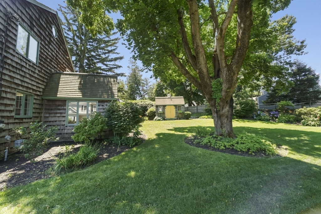 7 Ardley Road Winchester, MA 01890 - Photo 20 of 26 Gallery Image 20