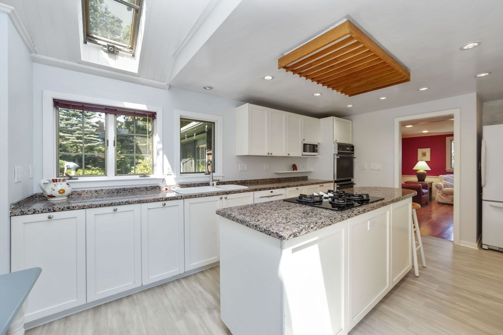 7 Ardley Road Winchester, MA 01890 - Photo 7 of 26 Gallery Image 7
