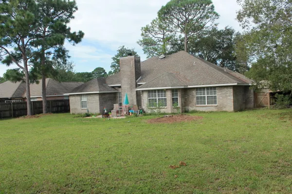 $2,700 | 63 Norwich Circle, Niceville, FL 32578