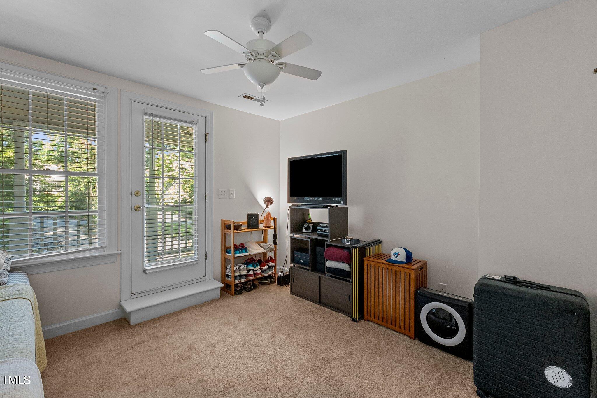 2110 Reaves Drive Raleigh, NC 27608 - Photo 19 of 36 26-web-or-mls-P1111021