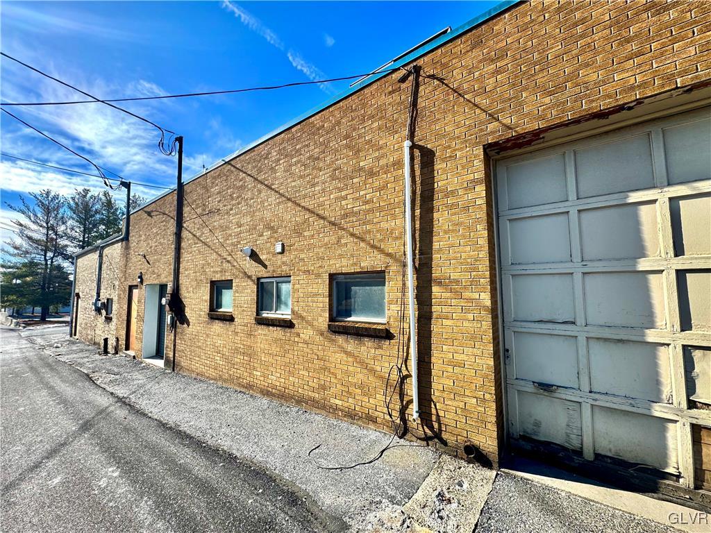 2223 MacArthur Road Whitehall, PA 18052 - Photo 3 of 4 Gallery Image 3