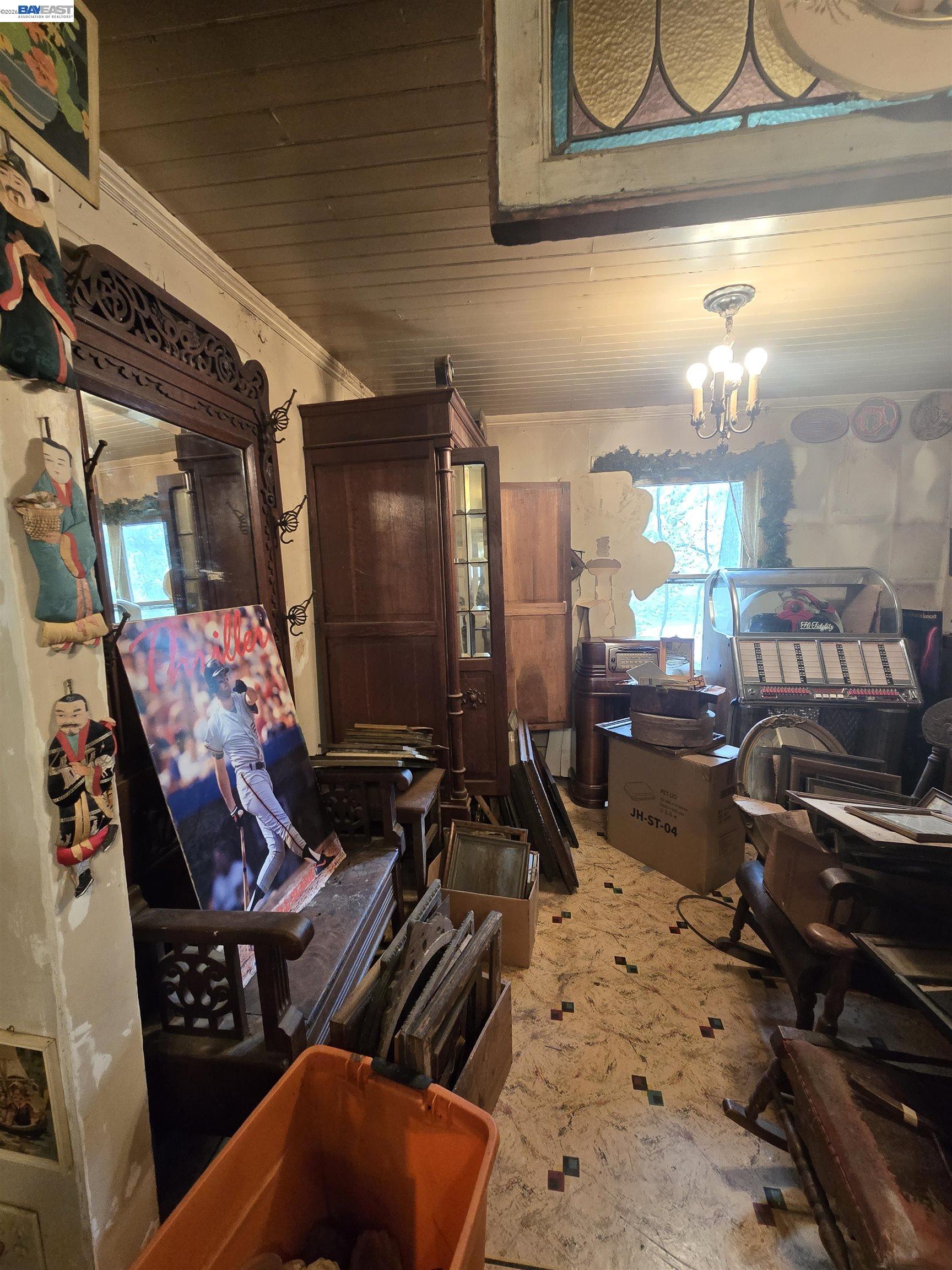 821 Kilkare Road Sunol, CA 94586 - Photo 6 of 16 a view of a room with gym equipment