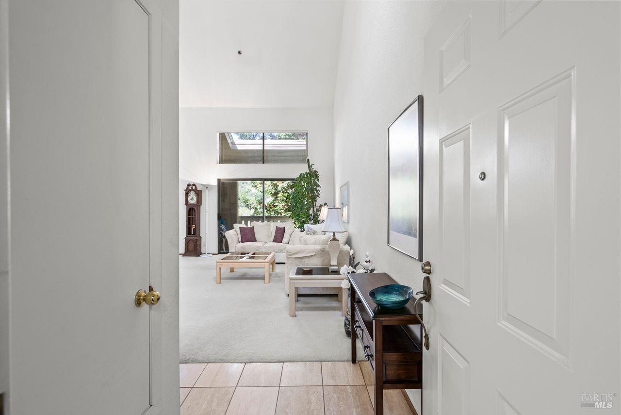 186 Redhawk Road Novato, CA 94949 - Photo 3 of 17 Welcome to 186 Red Hawk: welcoming and bright entrance greets you!