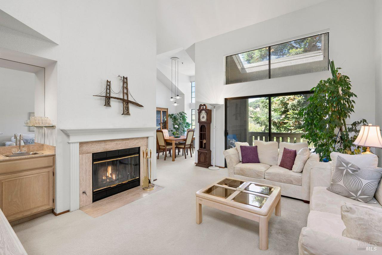186 Redhawk Road Novato, CA 94949 - Photo 5 of 28