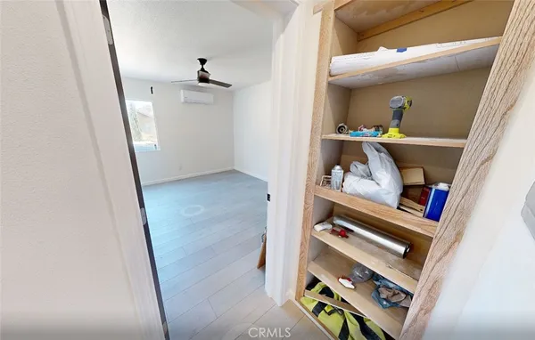 $2,545 | 5637 Redwood Avenue, Unit B, Palmdale, CA 93551