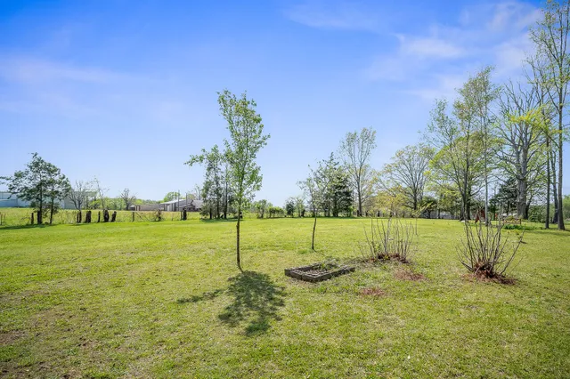 $380,000 | 10157 Manchester Highway, Morrison, TN 37357