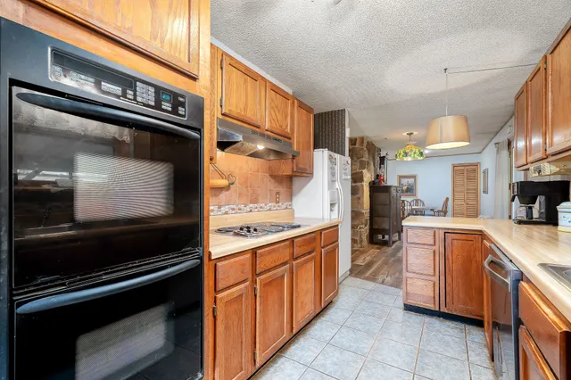 $380,000 | 10157 Manchester Highway, Morrison, TN 37357