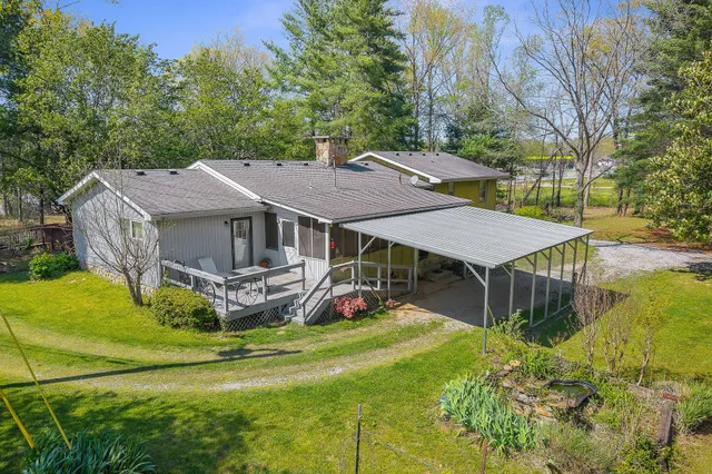 $380,000 | 10157 Manchester Highway, Morrison, TN 37357