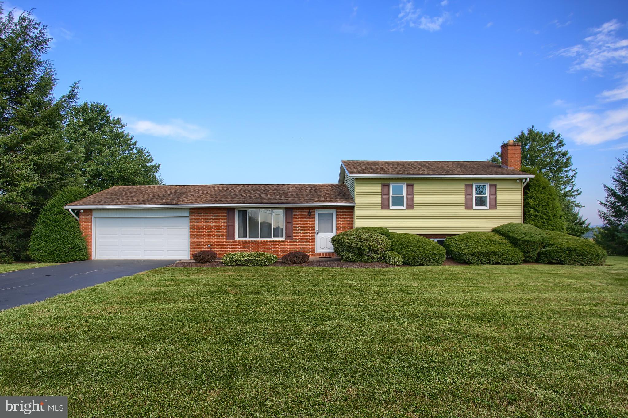 45 Ridge Drive Carlisle, PA 17015 - Photo 1 of 31 Gallery Image 1