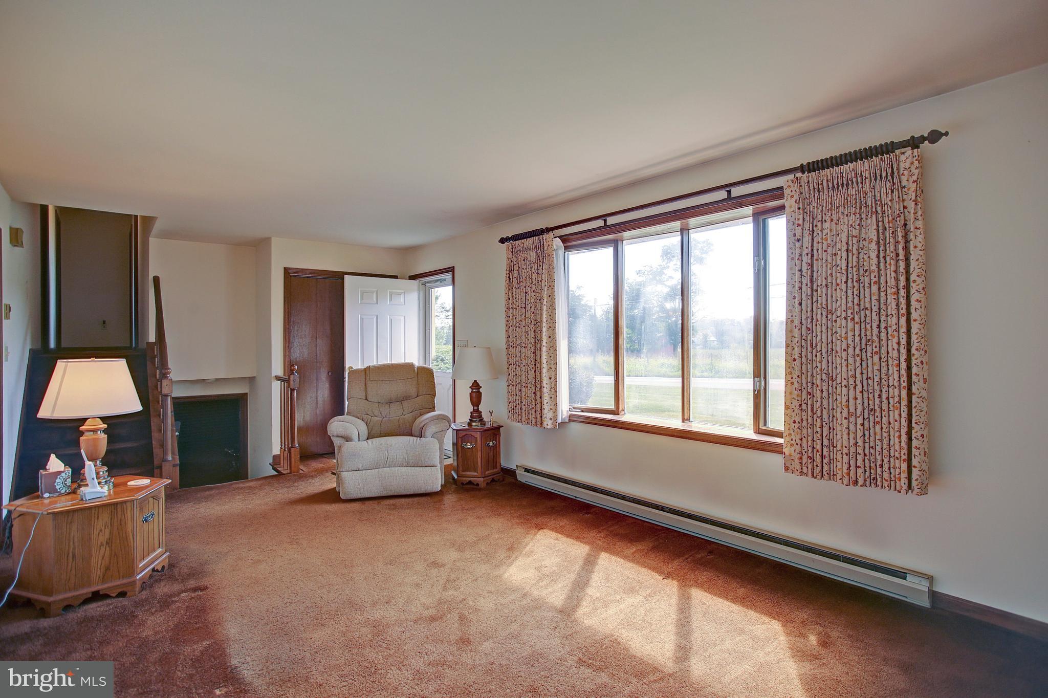 45 Ridge Drive Carlisle, PA 17015 - Photo 3 of 31 Gallery Image 3