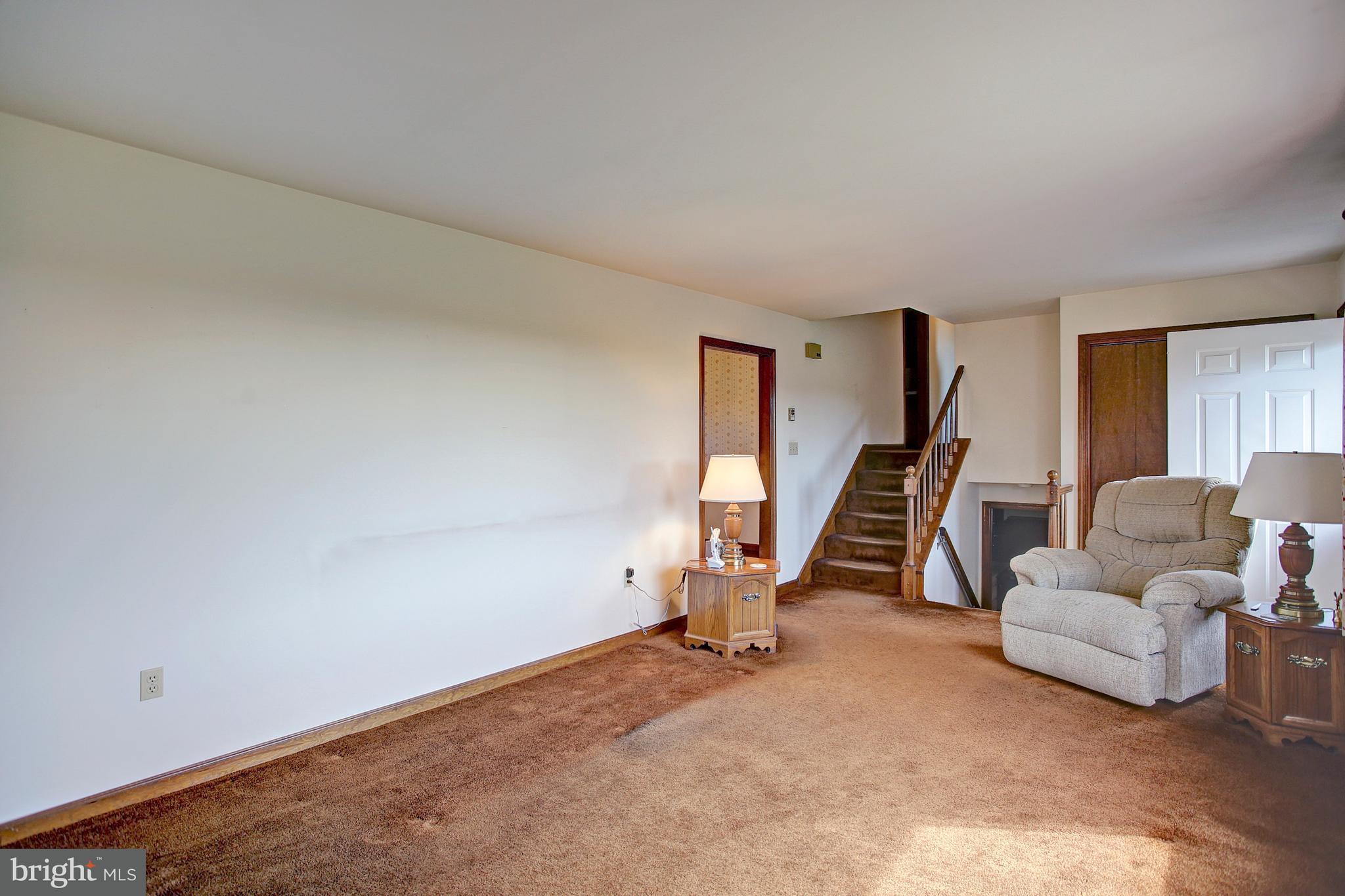 45 Ridge Drive Carlisle, PA 17015 - Photo 5 of 31 Gallery Image 5