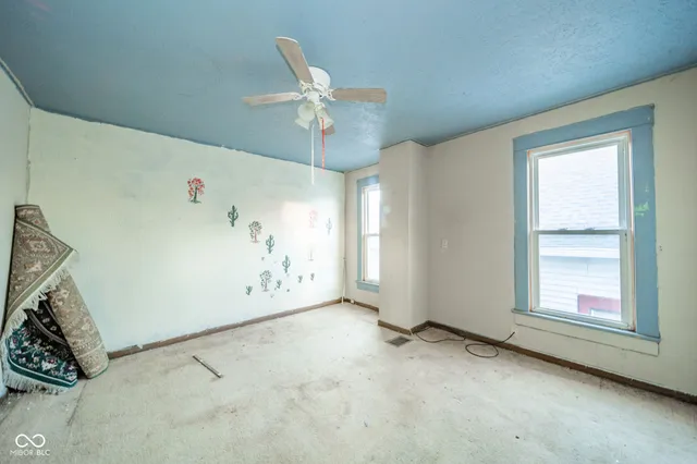 $120,000 | 810 South Harrison Street, Alexandria, IN 46001