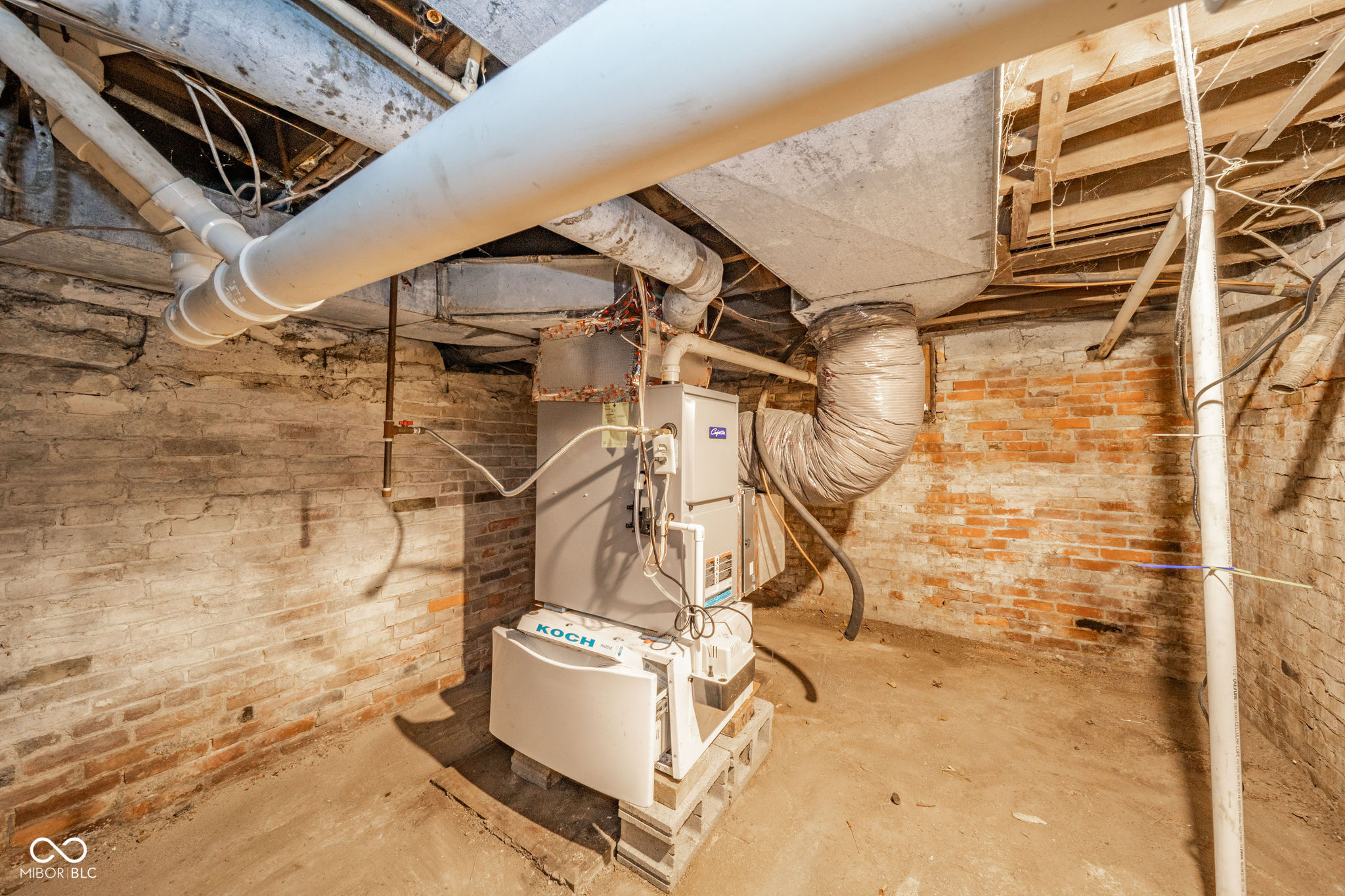 810 South Harrison Street Alexandria, IN 46001 - Photo 21 of 24