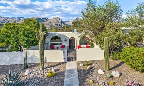 $365,900 | 8067 East Shadow Canyon Road, Unit 13, Tucson, AZ 85750