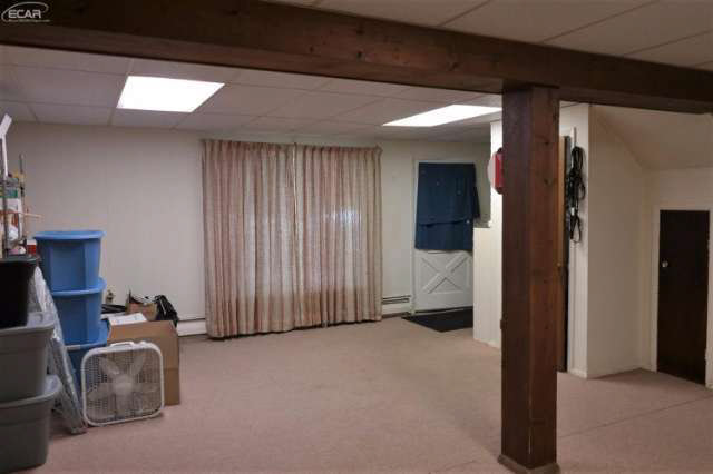 1192 Petts Road Fenton, MI 48430 - Photo 13 of 21 21128917-12.JPG