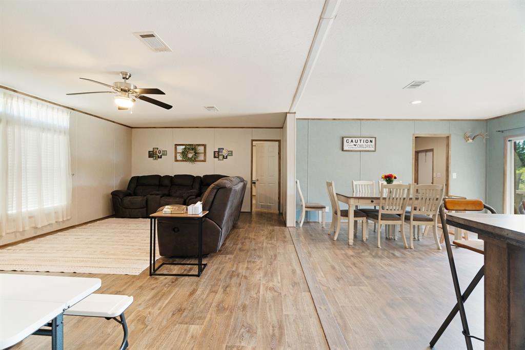 5464 County Road Paris, TX 75462 - Photo 11 of 26 Gallery Image 11