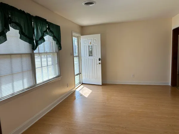 $184,000 | 545 Hickory Avenue, Johnsonville, SC 29555