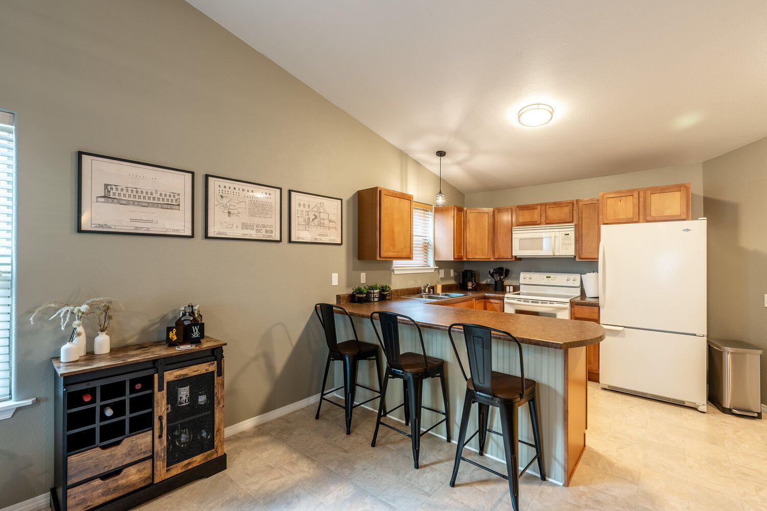 484 Blue Sky Court Sheridan, WY 82801 - Photo 15 of 25 017_dsc_5345-hdr_700