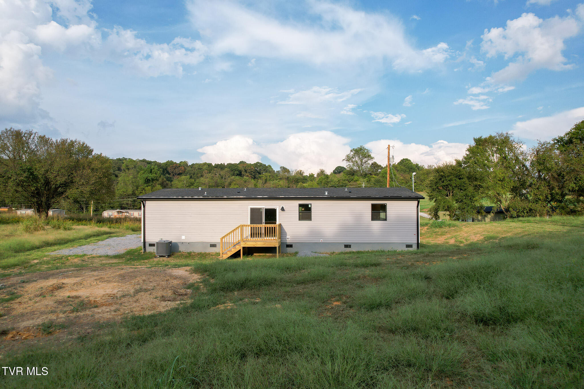 595 McDonald Road Midway, TN 37809 - Photo 27 of 39 Rear