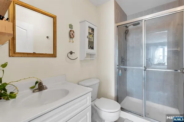 $415,000 | 241 Union Street, Unit 302, Hackensack, NJ 07601