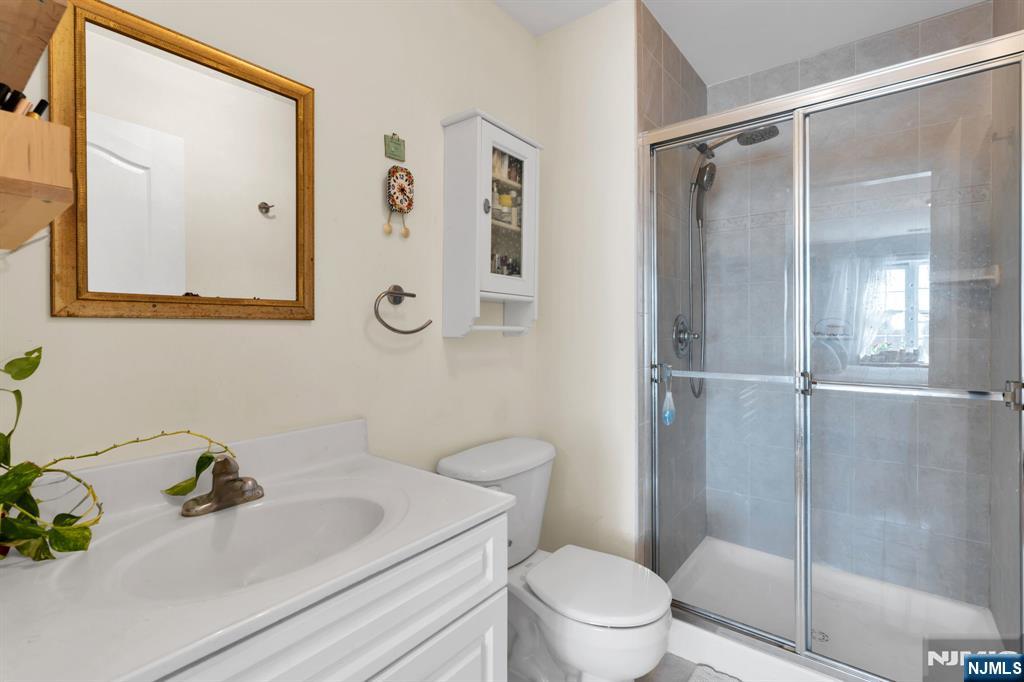 241 Union Street, Unit 302 Hackensack, NJ 07601 - Photo 14 of 20