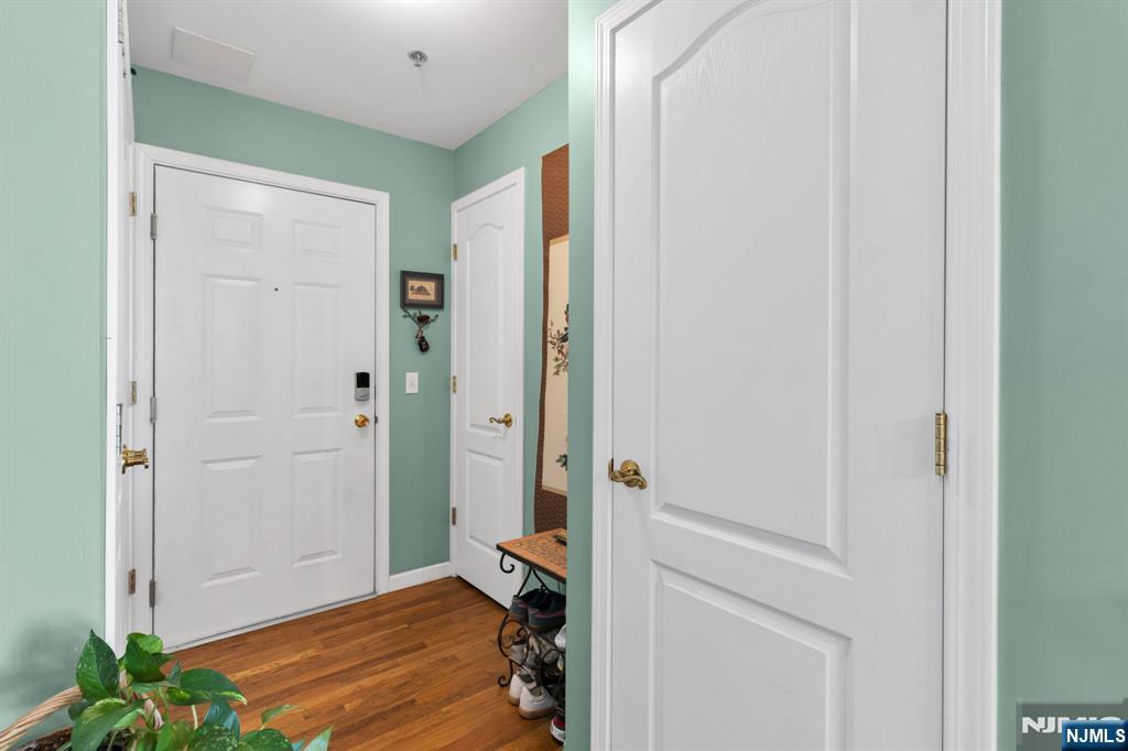 241 Union Street, Unit 302 Hackensack, NJ 07601 - Photo 4 of 20