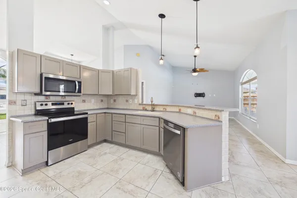 $3,500 | 1914 Jacques Drive, Melbourne, FL 32940