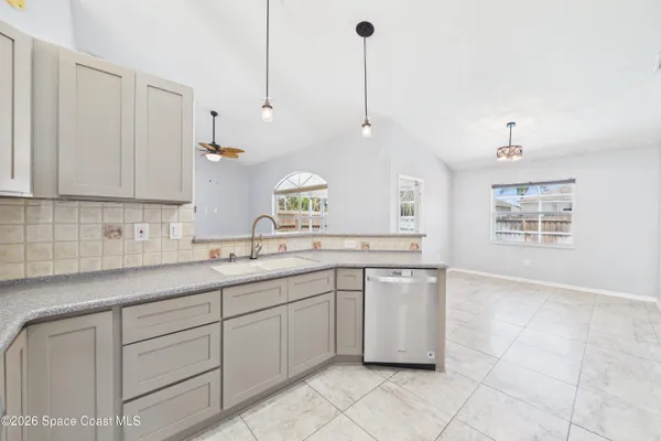 $3,500 | 1914 Jacques Drive, Melbourne, FL 32940