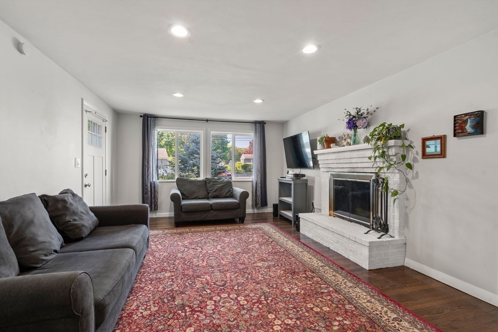 37 Porter Road Marlborough, MA 01752 - Photo 10 of 40 Gallery Image 10