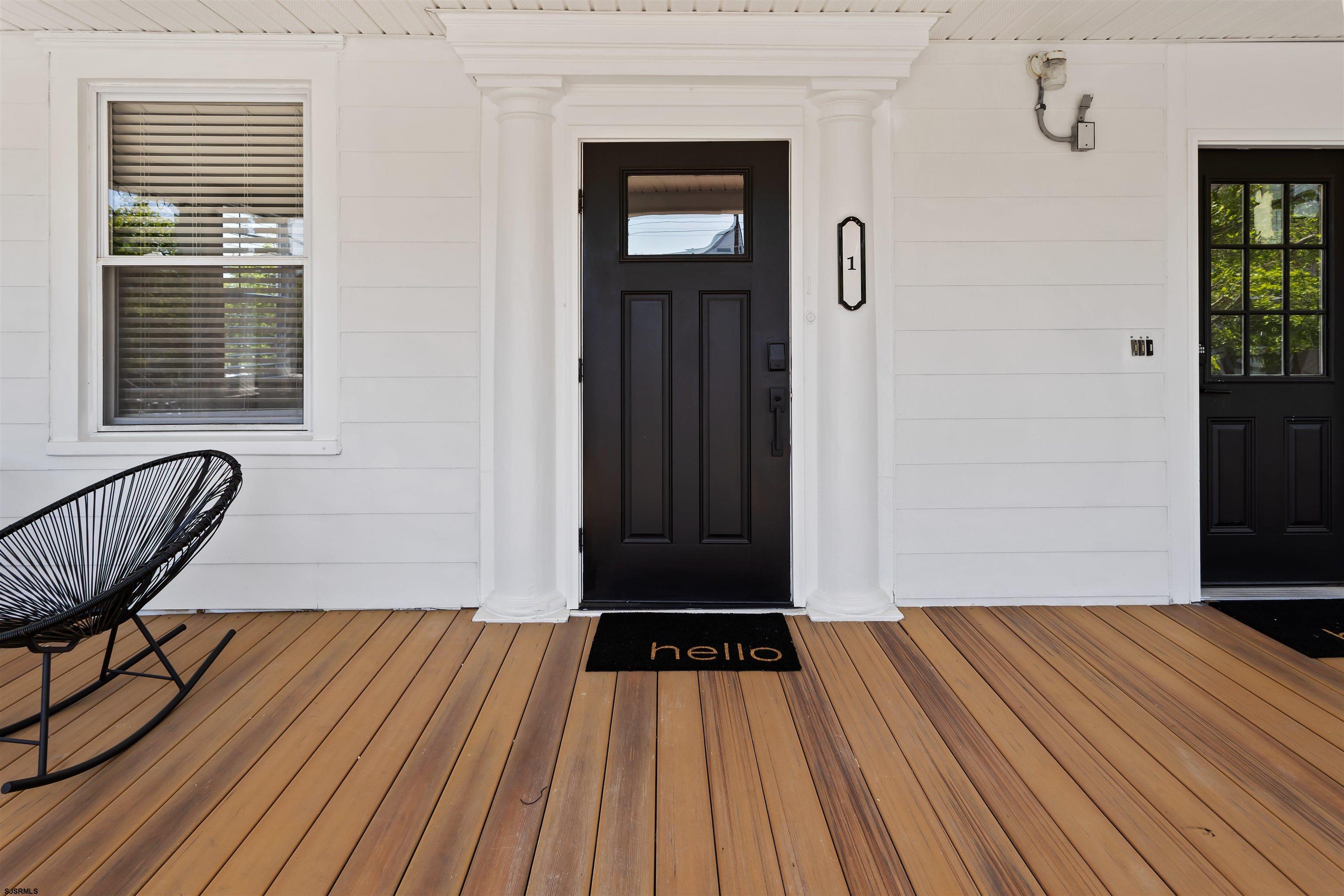 1 South Delancy Place, Unit 1 Atlantic City, NJ 08401 - Photo 4 of 35 a view of wooden floor in a house