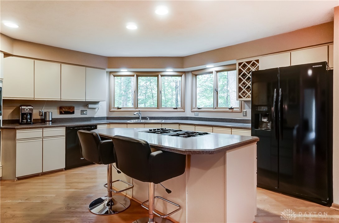 6527 Reigate Road Dayton, OH 45459 - Photo 21 of 71 Gallery Image 21
