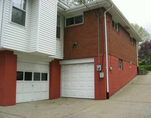449 Orchard Spring Road Pittsburgh, PA 15220 - Photo 8 of 8 Gallery Image 8