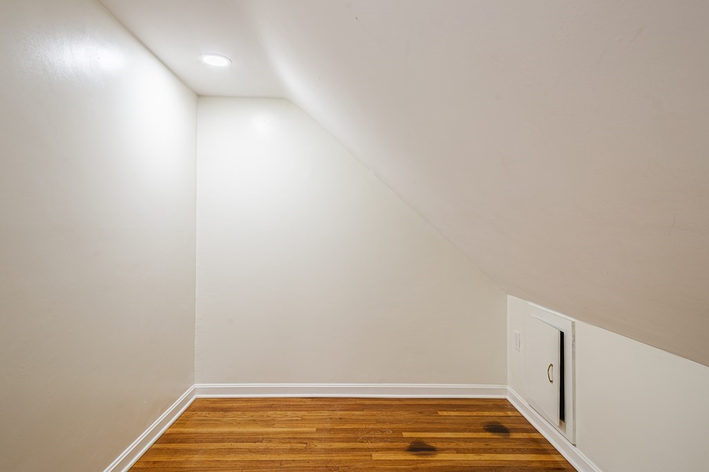 39 Kalmia Road Holbrook, MA 02343 - Photo 21 of 32 a view of room
