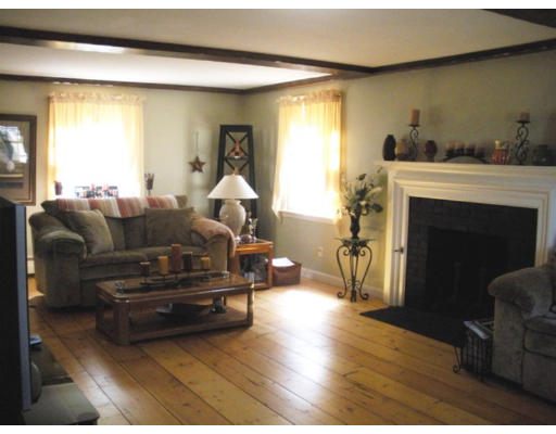 178 Federal Hill Road Milford, NH 03055 - Photo 6 of 12