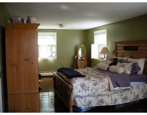 178 Federal Hill Road Milford, NH 03055 - Photo 7 of 12