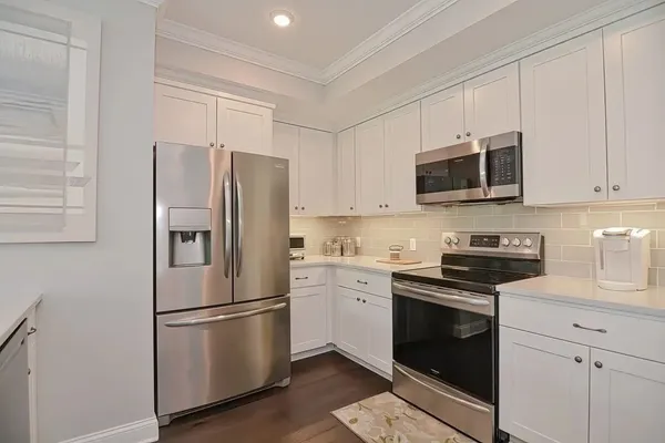 $499,900 | 635 Old Post Road, Unit 210, Sharon, MA 02067