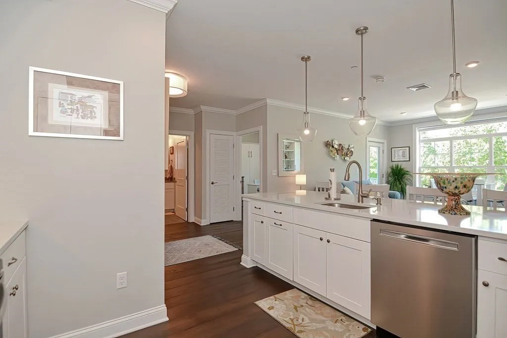 635 Old Post Road, Unit 210 Sharon, MA 02067 - Photo 6 of 32