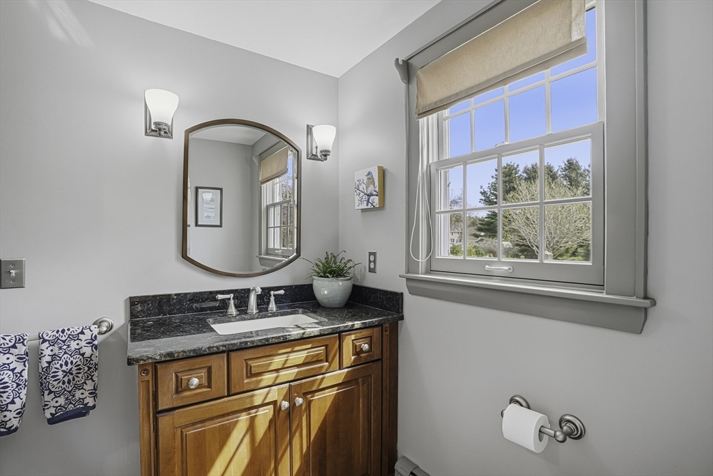 17 Alprilla Farm Road Hopkinton, MA 01748 - Photo 15 of 38 Gallery Image 15
