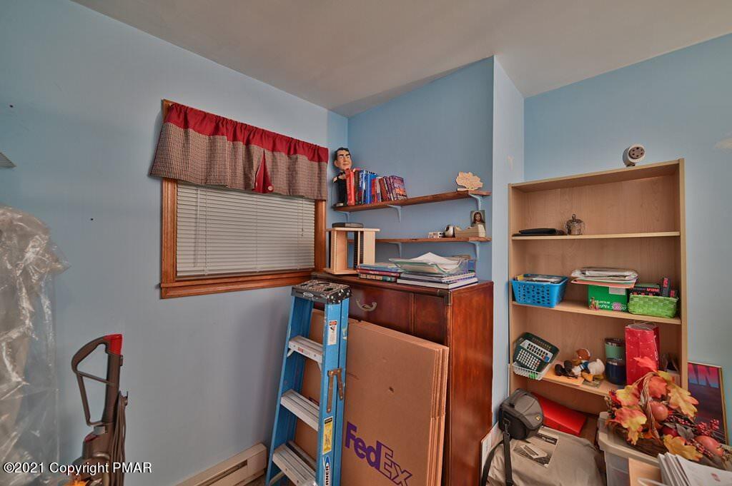 1607 Cotswald Road Tobyhanna, PA 18466 - Photo 29 of 61 Photo 29