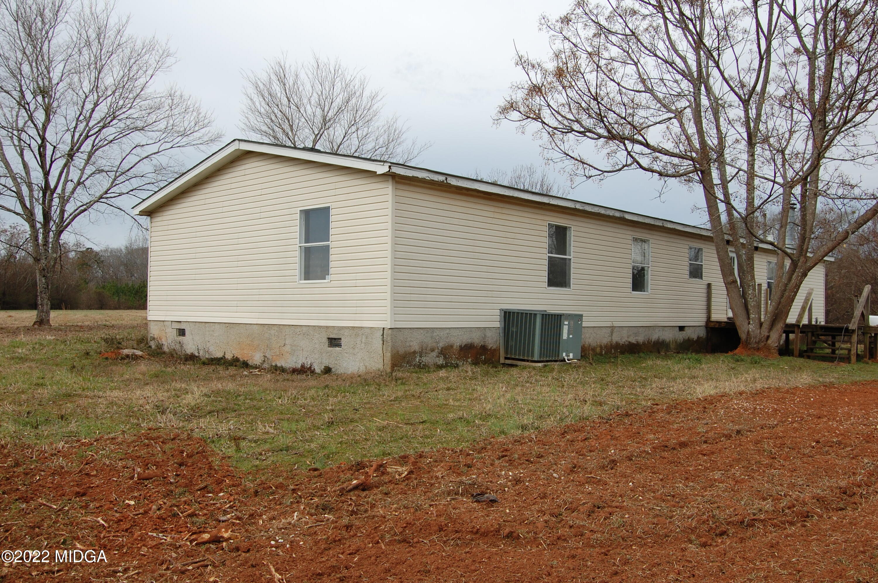 1059 Old Zebulon Road Forsyth, GA 31029 - Photo 10 of 38 DSC_0229