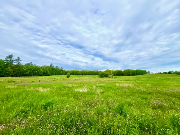 $200,000 | 30 Joan Dixon Way, Buxton, ME 04093