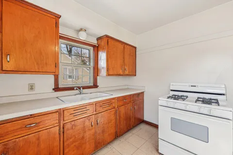 $525,000 | 4703 West Jackson Park Drive, Milwaukee, WI 53219