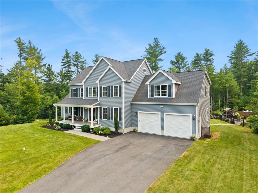 8 Paddock Circle Middleboro, MA 02346 - Photo 4 of 42