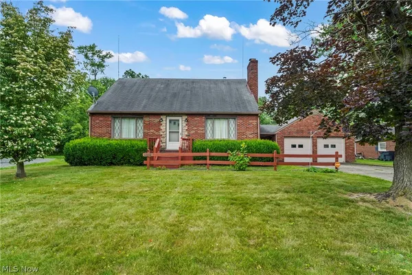 $164,900 | 1861 Lexington Avenue Northwest, Warren, OH 44485