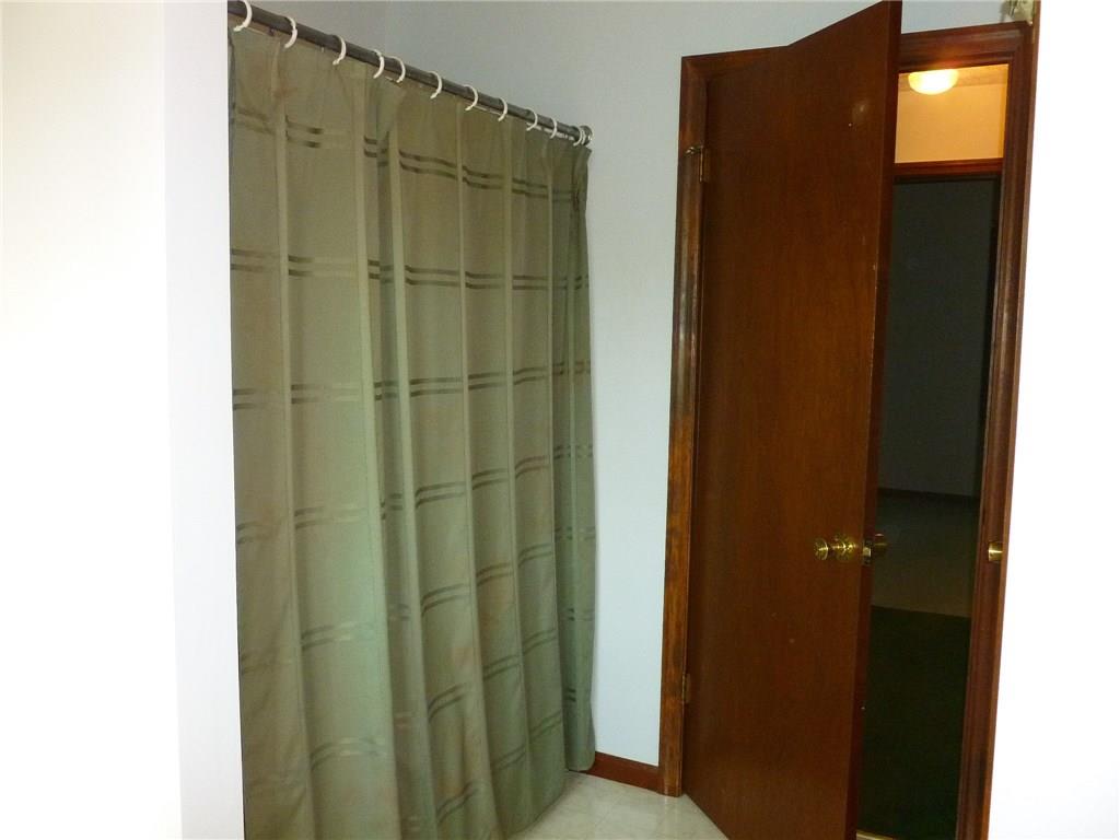 3940 Ridge Road Aliquippa, PA 15001 - Photo 15 of 22 Gallery Image 15