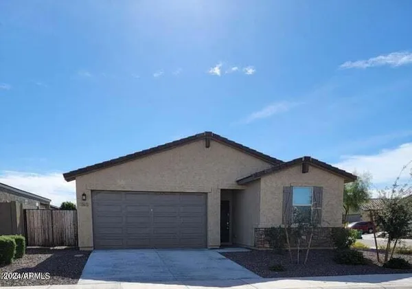 $2,100 | 18671 Puget Avenue, Waddell, AZ 85355