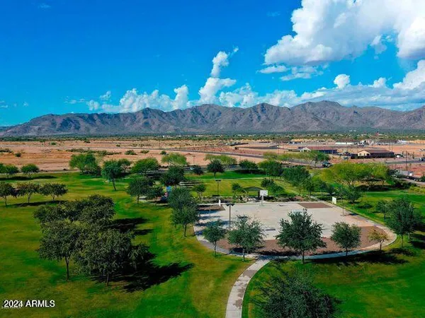 $2,100 | 18671 Puget Avenue, Waddell, AZ 85355