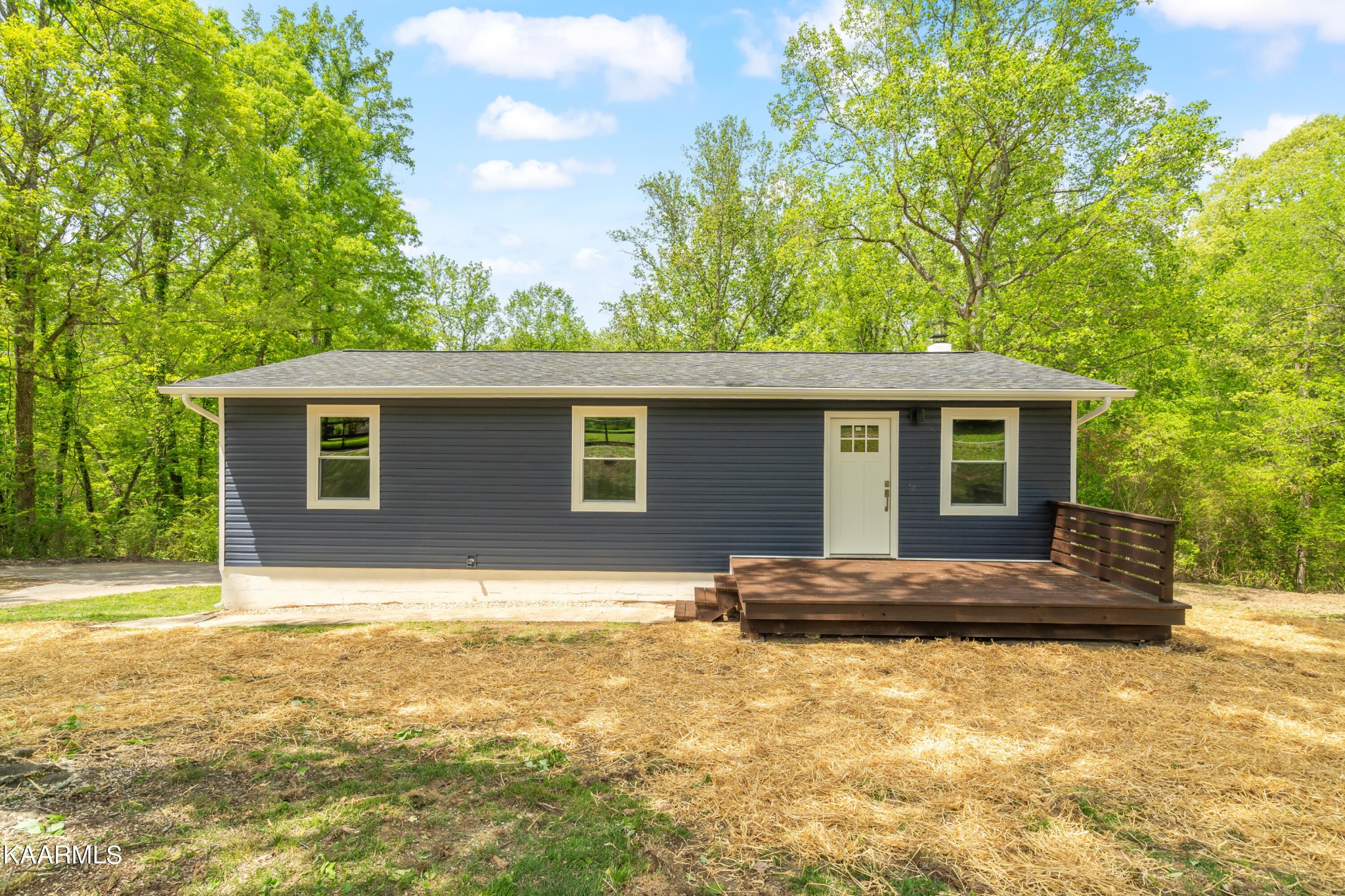134 Casey Road Harriman, TN 37748 - Photo 1 of 44 Gallery Image 1