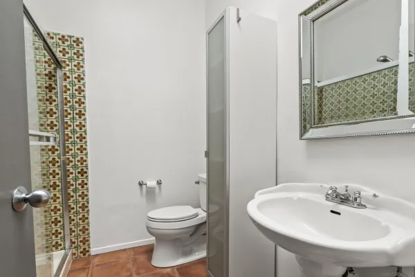 $3,000 | 8328 Regents Road, Unit 3G, San Diego, CA 92122