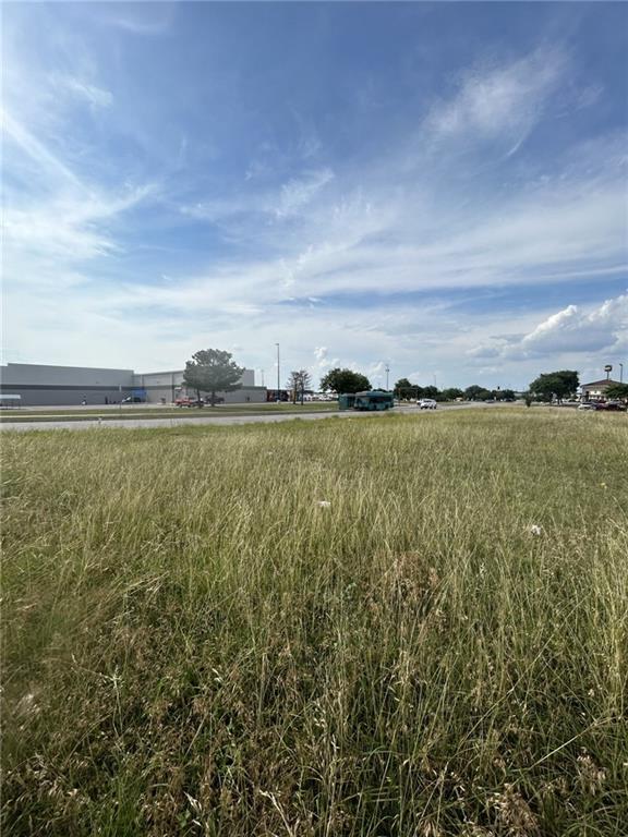 325 Constitution Drive Copperas Cove, TX 76522 - Photo 22 of 33 a view of a lake with houses in the back